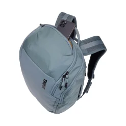 Thule Chasm Backpack 26 Litre Pond